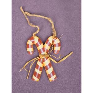 Handpainted Wooden Basket Tie-on Candy Cane Christmas